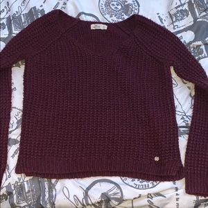 hollister sweater!